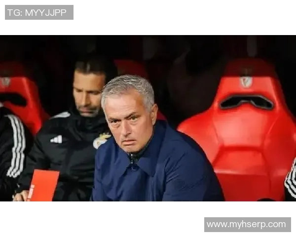 足球明星因不公判罚展开复仇计划揭示裁判黑幕的惊险电影